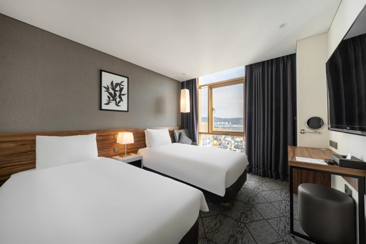 Staz Hotel Ilsan Ni Eksteriør bilde